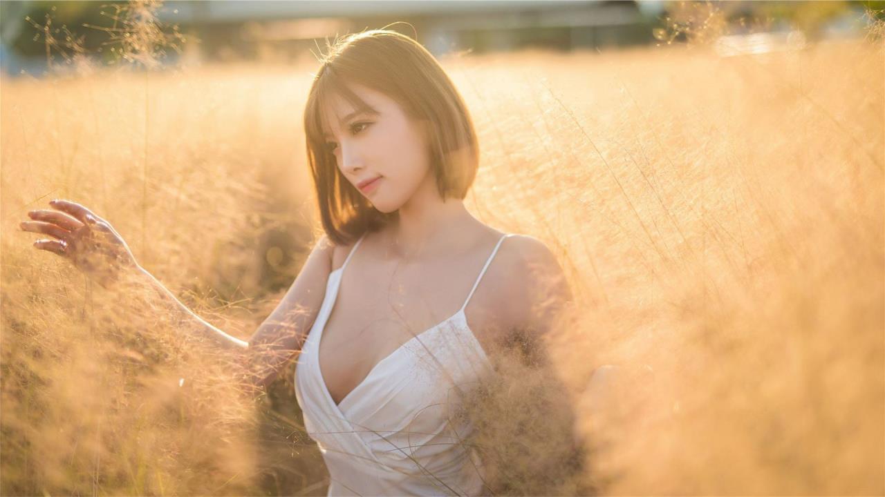 乡村艳情小说:  秋收后的情愫
