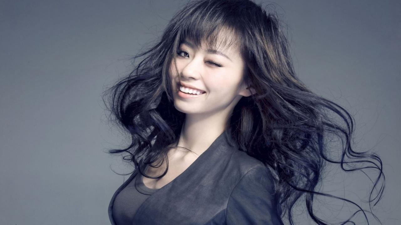 女士邀请函3:  提升女性魅力的社交指南