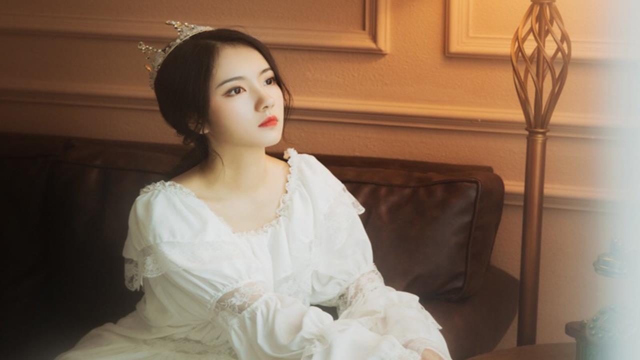 校花养成记手游，你的掌上美少女梦工厂